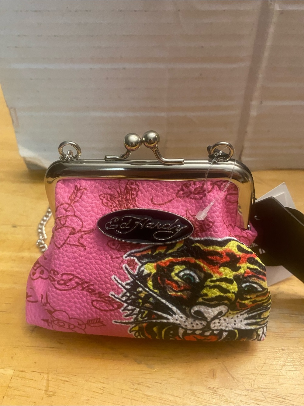 Ed Hardy Tiger pink Kiss-Lock cross body Mini Bag about 5 1/4 x4 x2 1/2 NWT - Picture 12 of 12